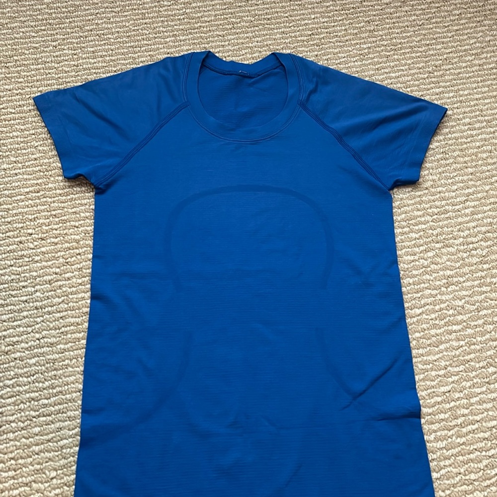 Lululemon Pool side swiftly tech 2.0 short sleeve 👍